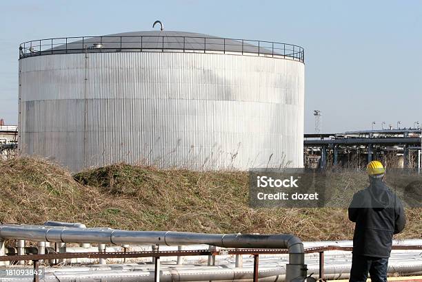 Canotta In Raffineria Di Petrolio - Fotografie stock e altre immagini di Benzina - Benzina, Composizione orizzontale, Costa del Golfo degli Stati Uniti d'America