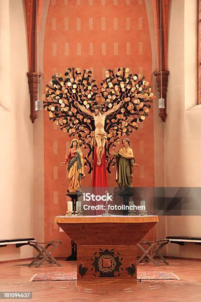 St St Martins Churchwarsaw Bad Bergzabern Stockfoto und mehr Bilder von Altar - Altar, Architektur, Christentum