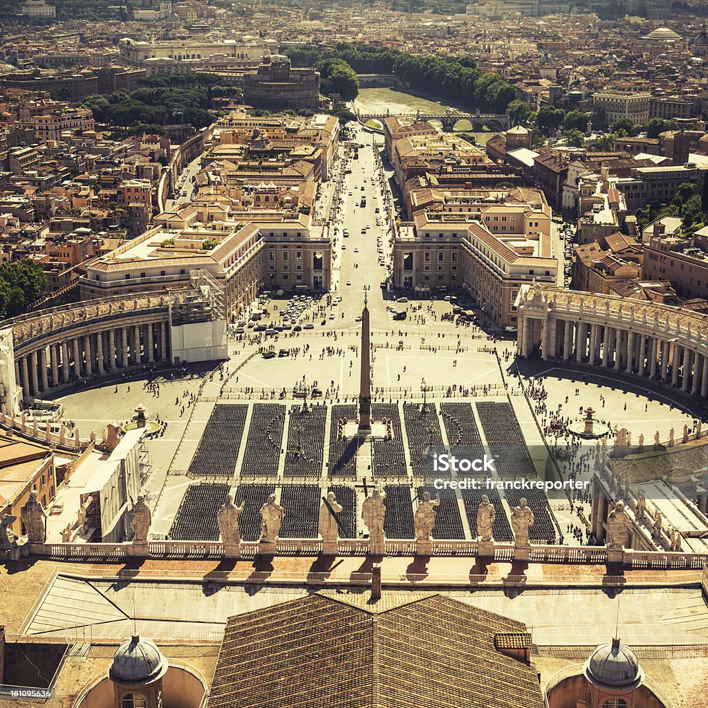 Da Praça de São Pedro, em Roma, vista aérea - Foto de stock de Praça de São Pedro royalty-free