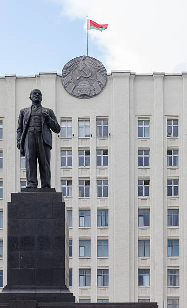 istock Vladimir Lenin monument before a Government building in Mogilev, Belarus 181098599