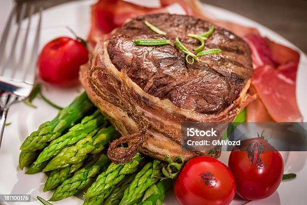 Filet Mignon With Asparagus Stock Photo - Download Image Now - Asparagus, Bacon, Beef