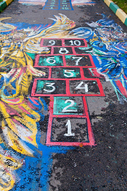 istock Hopscotch court 181112167