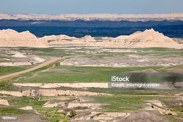 Przejedź Przez Stronghold Jednostka Park Narodowy Badlands - zdjęcia stockowe i więcej obrazów Bez ludzi