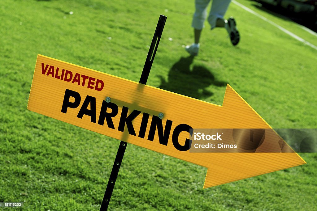 Señal de aparcamiento - Foto de stock de Amarillo - Color libre de derechos
