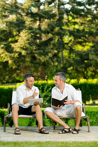 istock friends outdoors 181116712