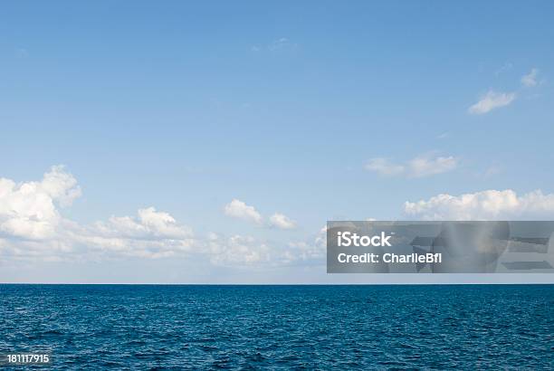 Das Meer - zdjęcia stockowe i więcej obrazów Bez ludzi - Bez ludzi, Chmura, Fotografika