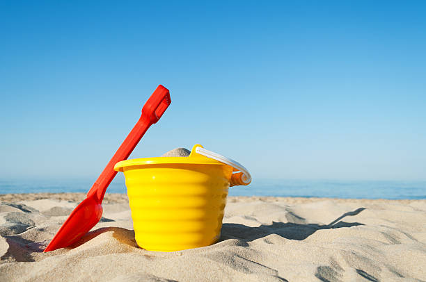 istock Sand Pail And Shovel 181119170