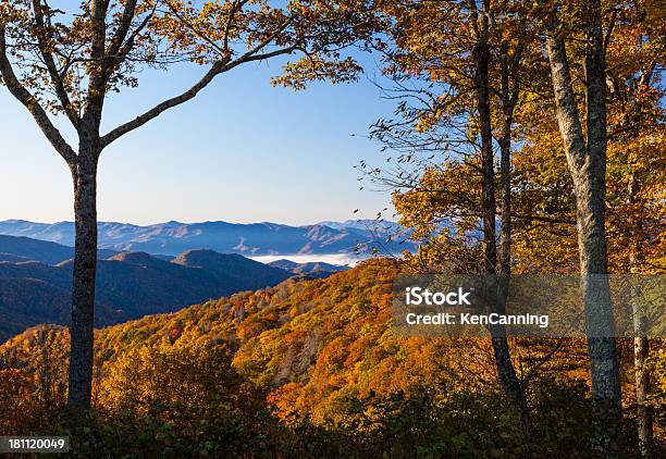 Photo libre de droit de Montagnes Des Appalaches En Automne banque d'images et plus d'images libres de droit de Parc National des Great Smoky Mountains - Parc National des Great Smoky Mountains, Tennessee, Amérique du Nord