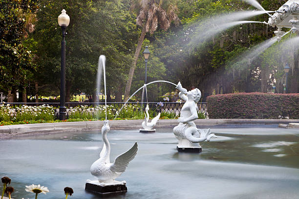 istock Forsyth Park In Savannah, Georgia 181121019
