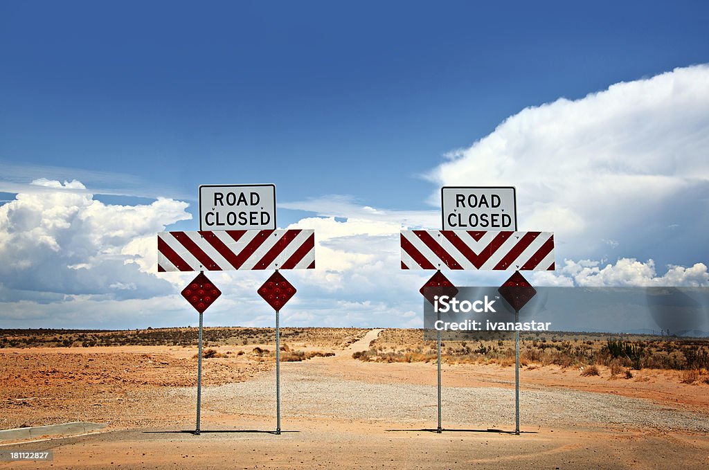 Road Closed-segnale inglese - Foto stock royalty-free di Road closed-segnale inglese