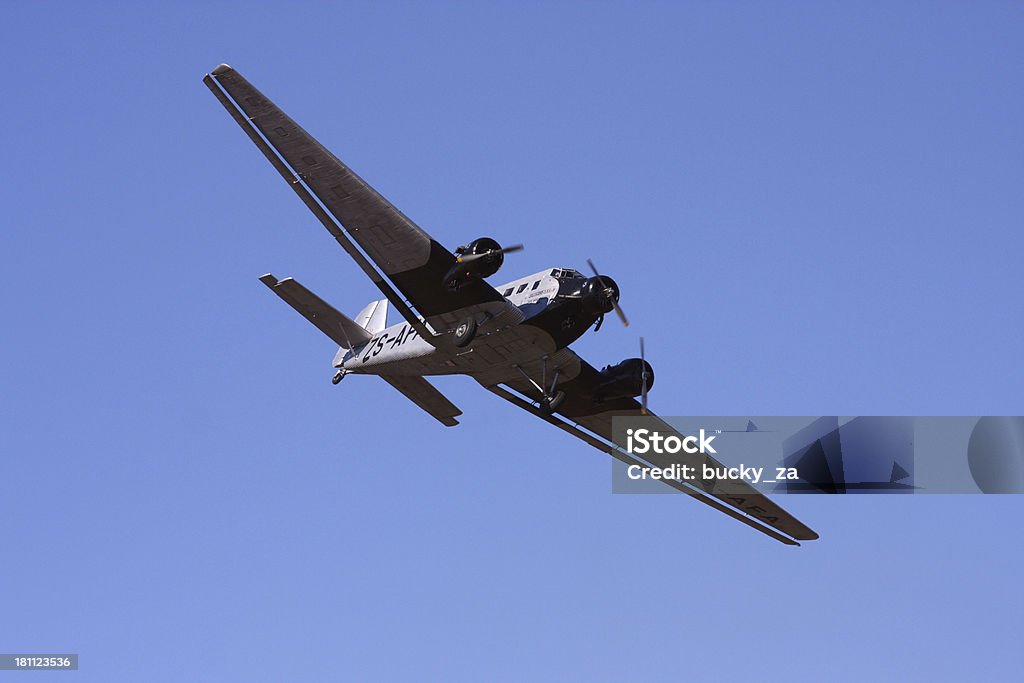 Junkers ju52m o ju53m - Foto stock royalty-free di A mezz'aria