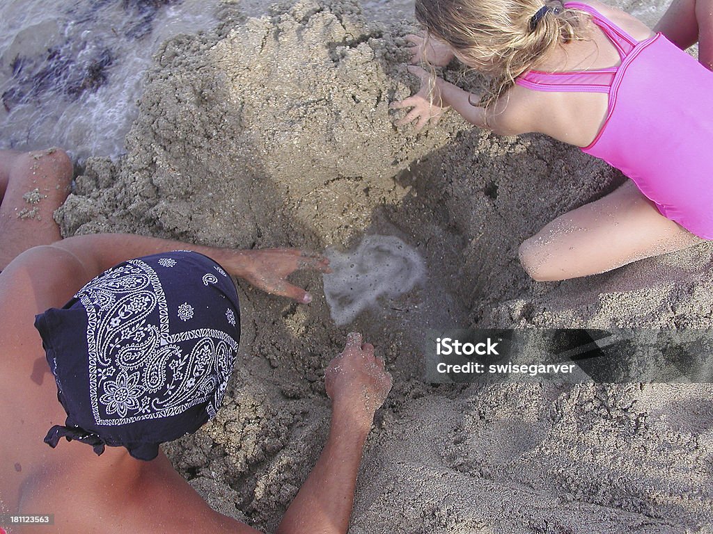 Padre & hija - Foto de stock de Agua libre de derechos