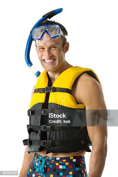 Foto de Retrato De Um Homem Sorridente Com Equipamento De Mergulho e mais fotos de stock de 20 Anos