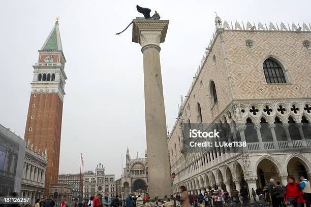 Piazza San Marco Stockfoto und mehr Bilder von Architektonische Säule - Architektonische Säule, Architektonisches Detail, Architektur