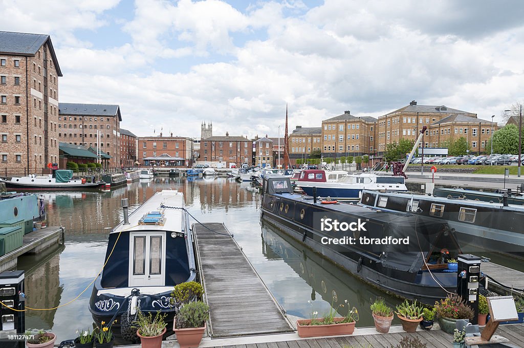 Canal embarcaciones en un puerto - Foto de stock de Gloucester libre de derechos