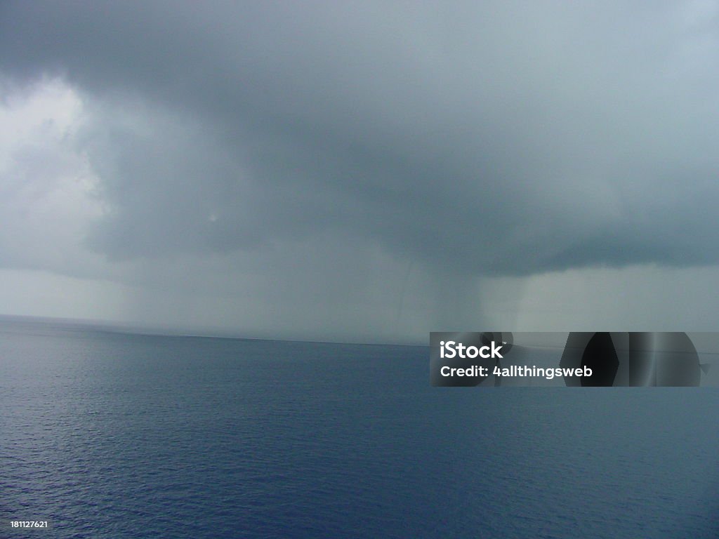 Tempestade com um waterspout. - Royalty-free Ao Ar Livre Foto de stock