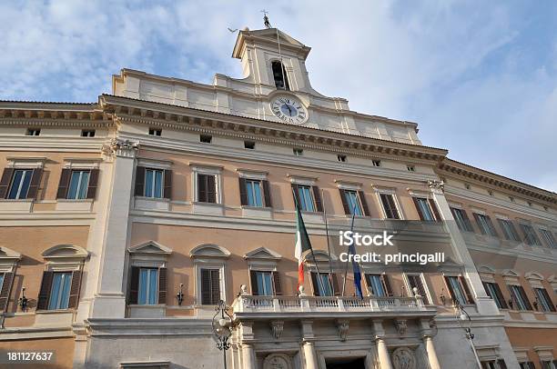 Montecitorio O Parlamento Italiano - Fotografias de stock e mais imagens de Antigo - Antigo, Arquitetura, Autoridade