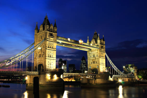 Tower Bridge au crépuscule - Photo