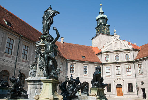 istock Brunnenhof, Munich 181129097