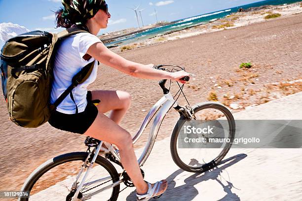 Горный Велосипед Скидка На Поездки — стоковые фотографии и другие картинки 20-29 лет - 20-29 лет, 30-39 лет, Атлантические острова