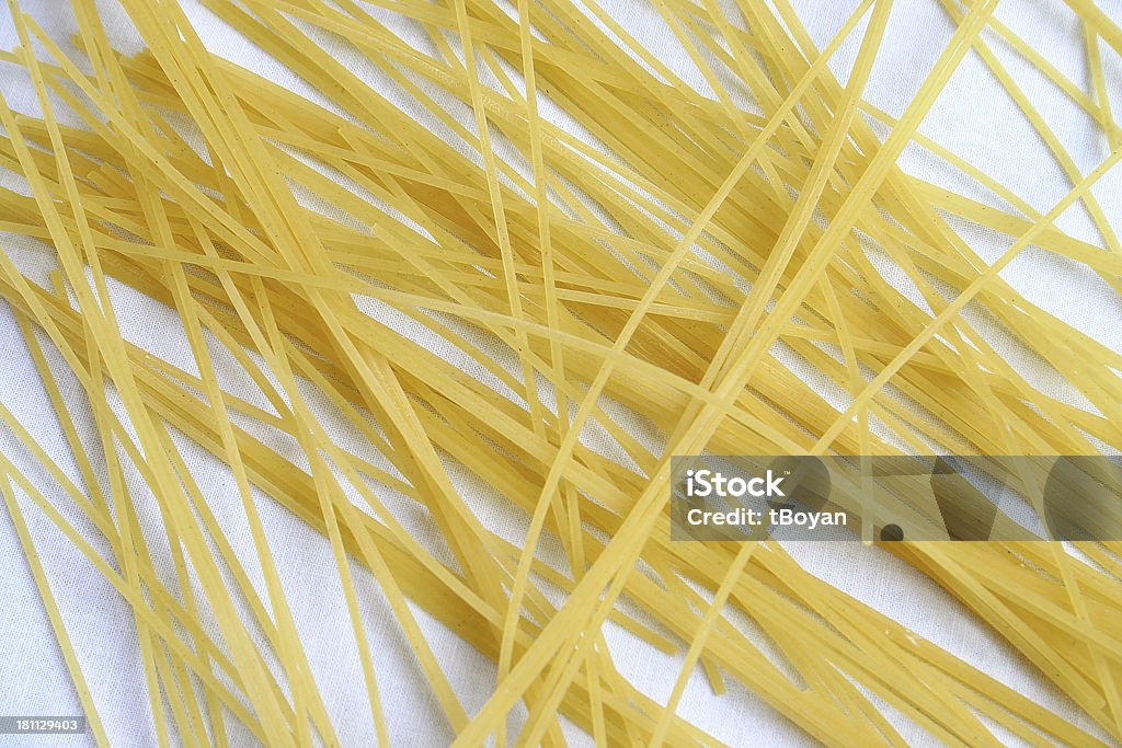 Spaghetti tło - Zbiór zdjęć royalty-free (Artykuły spożywcze)