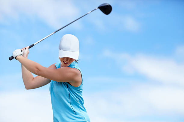 제 목표는 머리를 아래로 - golf women female concentration 뉴스 사진 이미지