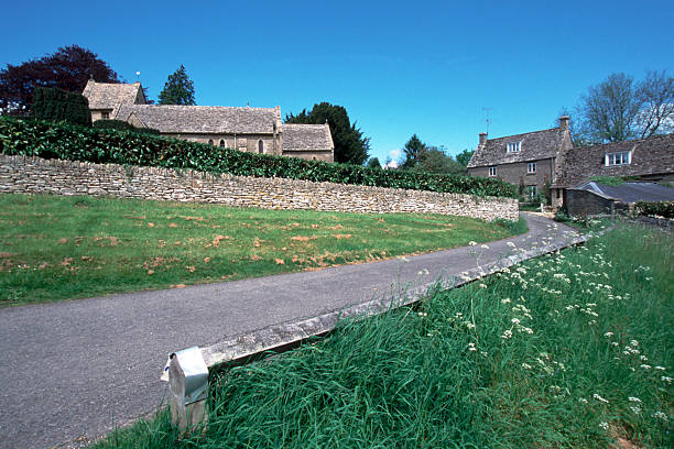istock England, Cotswolds, Duntisbourne Abbotts 181130456