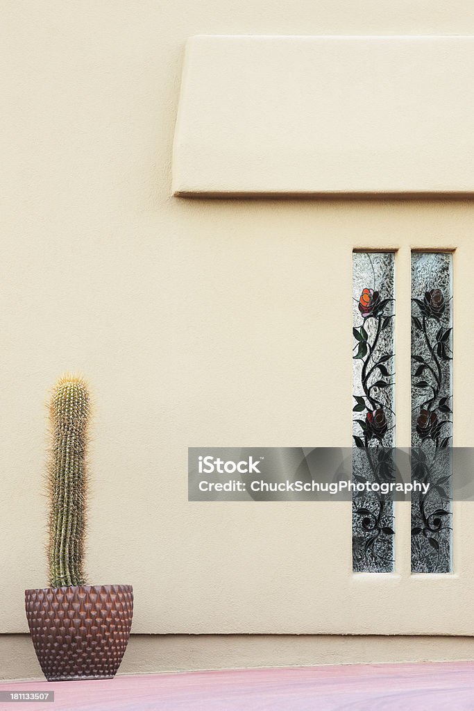 Patio de l'entrée de la façade de la maison décoration - Photo de Arizona libre de droits