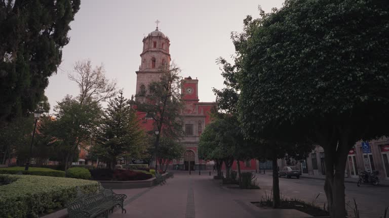 Jardín Zenea Garden and Templo de San Francisco de Asís Catholic church Santiago de Querétaro, Mexico