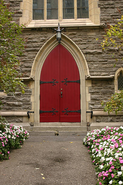 Église Porte rouge - Photo