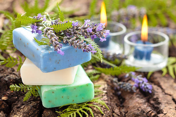 barres de savon. - lavender spa treatment health spa flower photos et images de collection