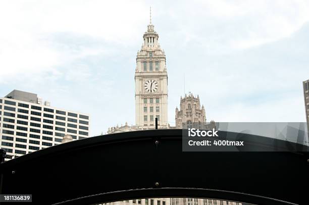 Señal De Vacío Con Copyspace Foto de stock y más banco de imágenes de Aire libre - Aire libre, Avenida Michigan - Chicago, Bloque de Oficinas