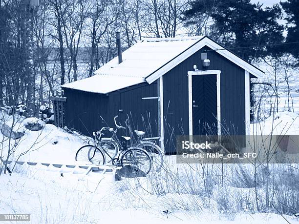Sverige - Fotografias de stock e mais imagens de Bicicleta - Bicicleta, Cabine de Passageiros, Ciclismo