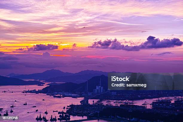Container Terminals Tsing Kwai Hong Kong Stockfoto und mehr Bilder von Anlegestelle - Anlegestelle, Ansicht aus erhöhter Perspektive, Ausrüstung und Geräte