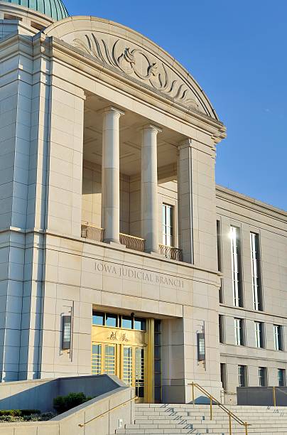 istock Iowa Supreme Court 181139416