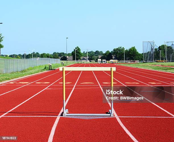 Foto de Mais Um Obstáculo Para Limpar e mais fotos de stock de Atletismo - Atletismo, Correr, Esporte