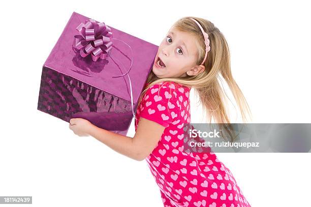 Chica Feliz Con Regalos Foto de stock y más banco de imágenes de 14-15 años - 14-15 años, Bebé, Caja