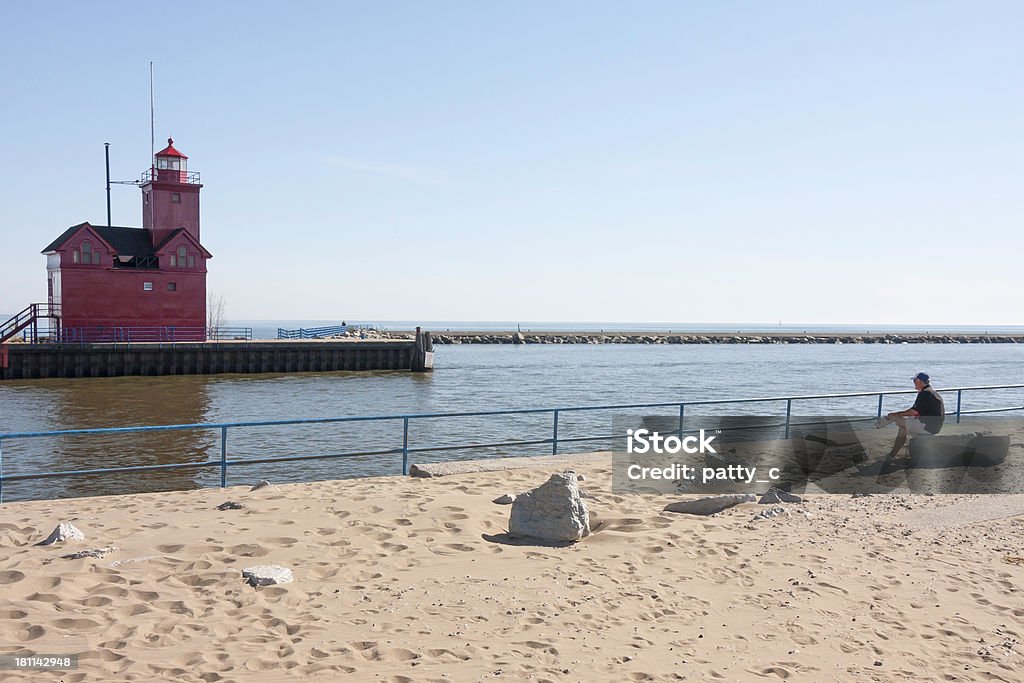 Big Red Lighthouse - Foto stock royalty-free di Acqua