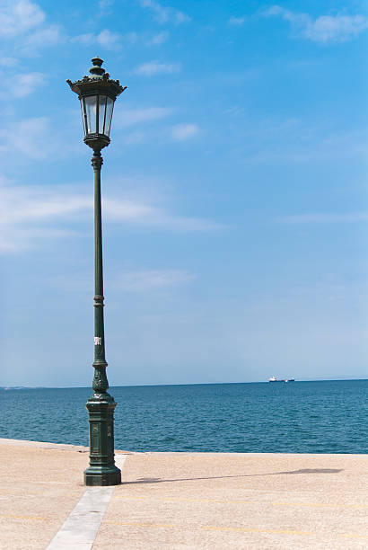 istock Street lamp 181143542