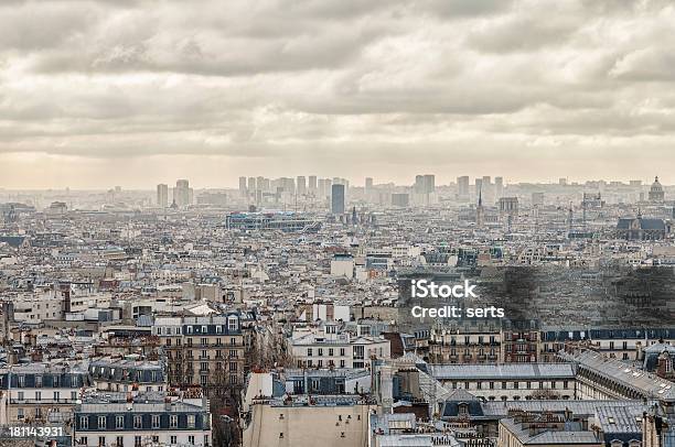 Cidade De Paris - Fotografias de stock e mais imagens de Admirar a Vista - Admirar a Vista, Ajardinado, Antigo