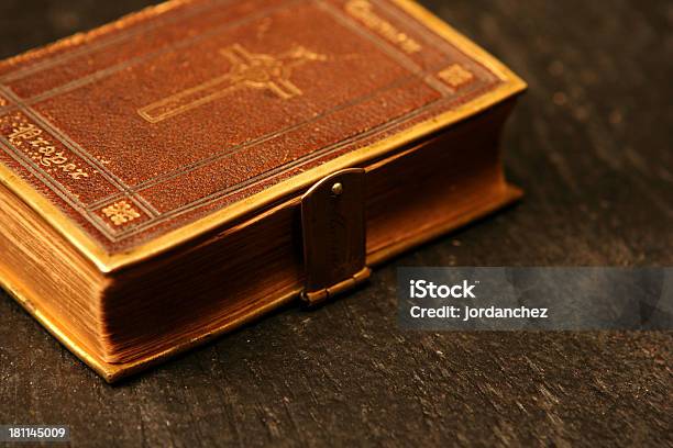 Old Books - 17世紀のストックフォトや画像を多数ご用意 - 17世紀, しおれている, イングランド文化