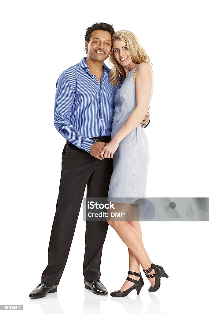 Casal feliz em pé juntos sobre branco - Royalty-free Casal Foto de stock