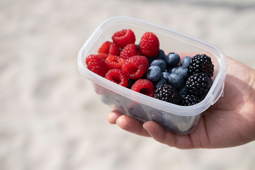 Plastic container with fruit salad. Plastic Polypropylene nr. 5.