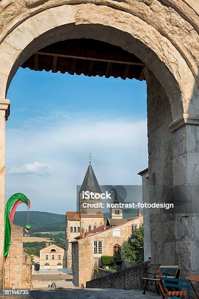 Abadia De Cluny França Beneditino Monatery - Fotografias de stock e mais imagens de Abadia - Abadia, Arquitetura, Fotografia - Imagem