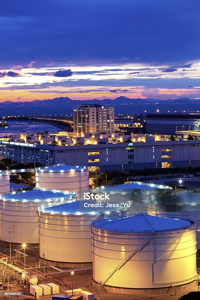 Öl-tank-Top in cargo-terminal - Lizenzfrei Architektur Stock-Foto