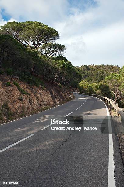 Carretera De Montaña Foto de stock y más banco de imágenes de Aire libre - Aire libre, Asfalto, Belleza de la naturaleza