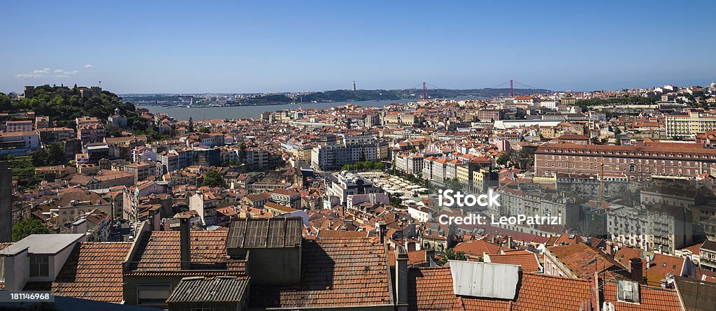 Vista panoramica di Lisbona - Foto stock royalty-free di Ambientazione esterna