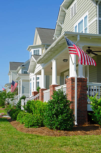 istock Patriotic Neighborhood 181147210