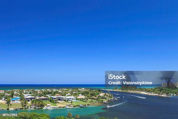 Foto de Jupiter Inlet View e mais fotos de stock de Arranha-céu - Arranha-céu, Azul, Azul Real