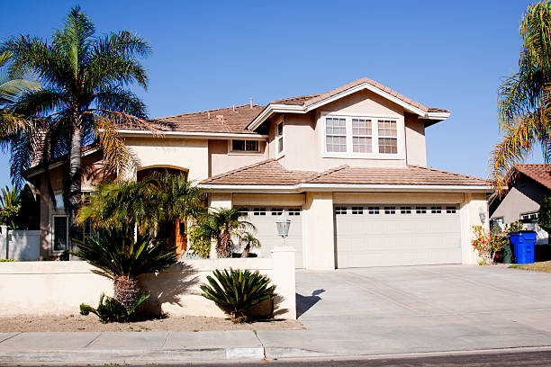 istock Nice home with stucco exterior on a clear day 181147366